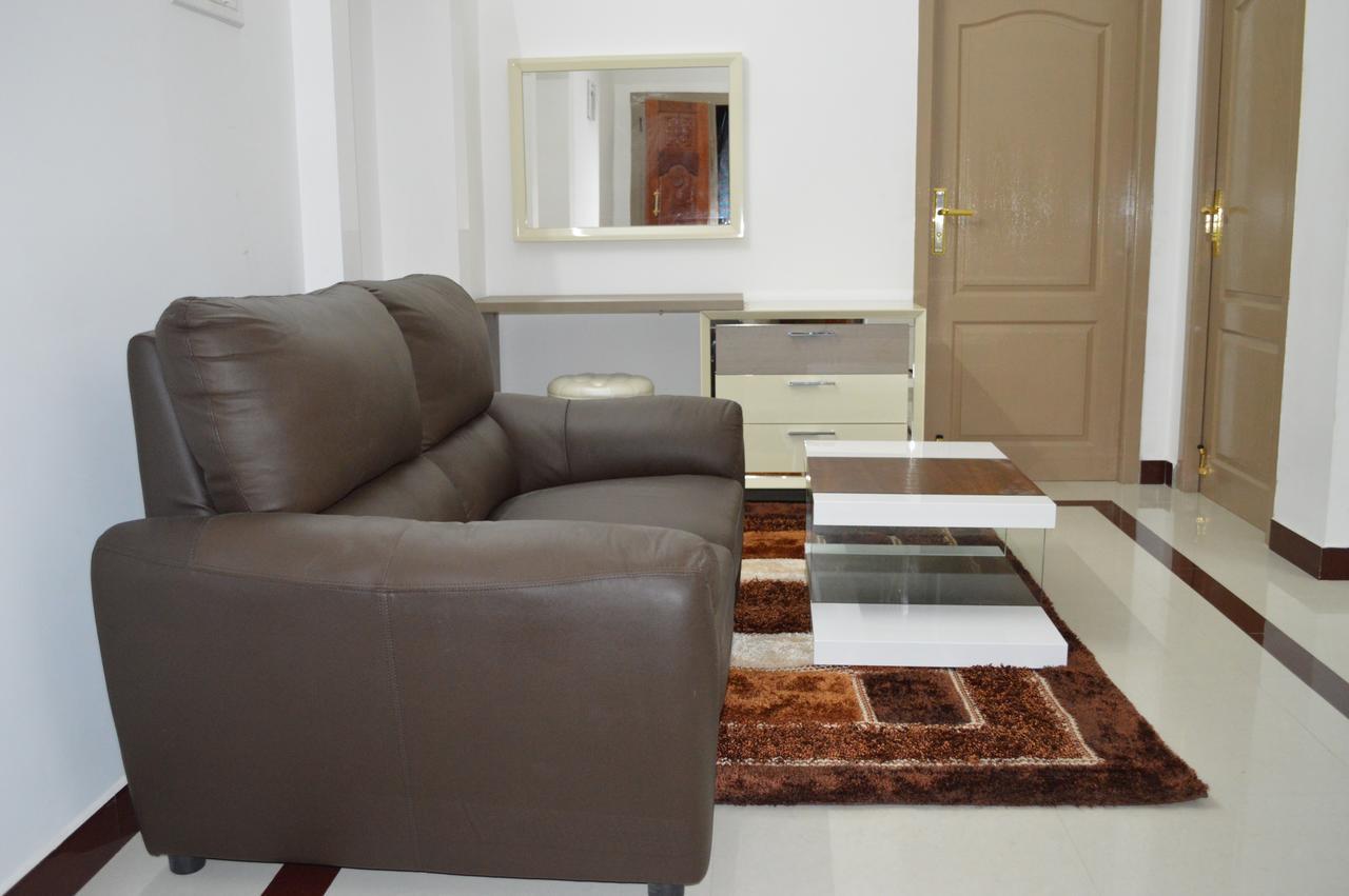 Hotel Bluebell Residency Karaikkudi Exterior foto